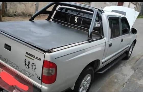 CHEVROLET S10 2.8 STD 4X2 CS 12V TURBO INTERCOOLER DIESEL 2P MANUAL